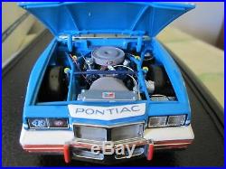 1/24 Franklin Mint Richard Petty 1984 Pontiac Grand Prix Sig. Edition b20a588