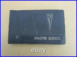 1962 Pontiac Dealer Album Product data facts guide book Grand Prix Bonneville