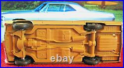 1965 Pontiac Grand Prix Amt Dealer Promo 125 Rare Champagne/tan