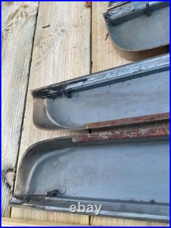 97-03 Pontiac Grand Prix sedan lower door trim molding L&R Set Topaz Gold