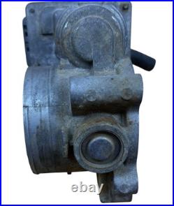 E Lucerne Grand Prix 3.8L Throttle Body Assy GM 12607894