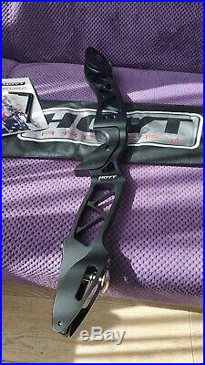 Hoyt Alero Grand Prix 25 RH Riser