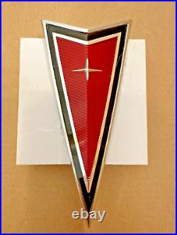 NOS 1977-81 NOS Pontiac Grand Am Fire Bird Grand Prix Header Emblem GM 499724