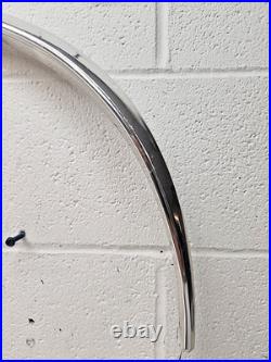 New OEM Front RH Wheel Well Trim 9637802 1978-80 Pontiac Grand Prix Coupe (SR8)