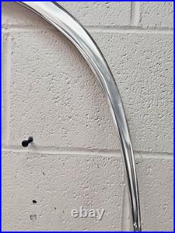 New OEM Front RH Wheel Well Trim 9637802 1978-80 Pontiac Grand Prix Coupe (SR8)