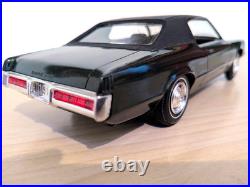 Rare-color! Original Vintage 1969 Pontiac Grand Prix Promo Model Super Nice
