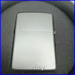 Zippo F1 Formula One US Grand Prix Sep 24 2000 Oil Lighter with Tin Case Unused